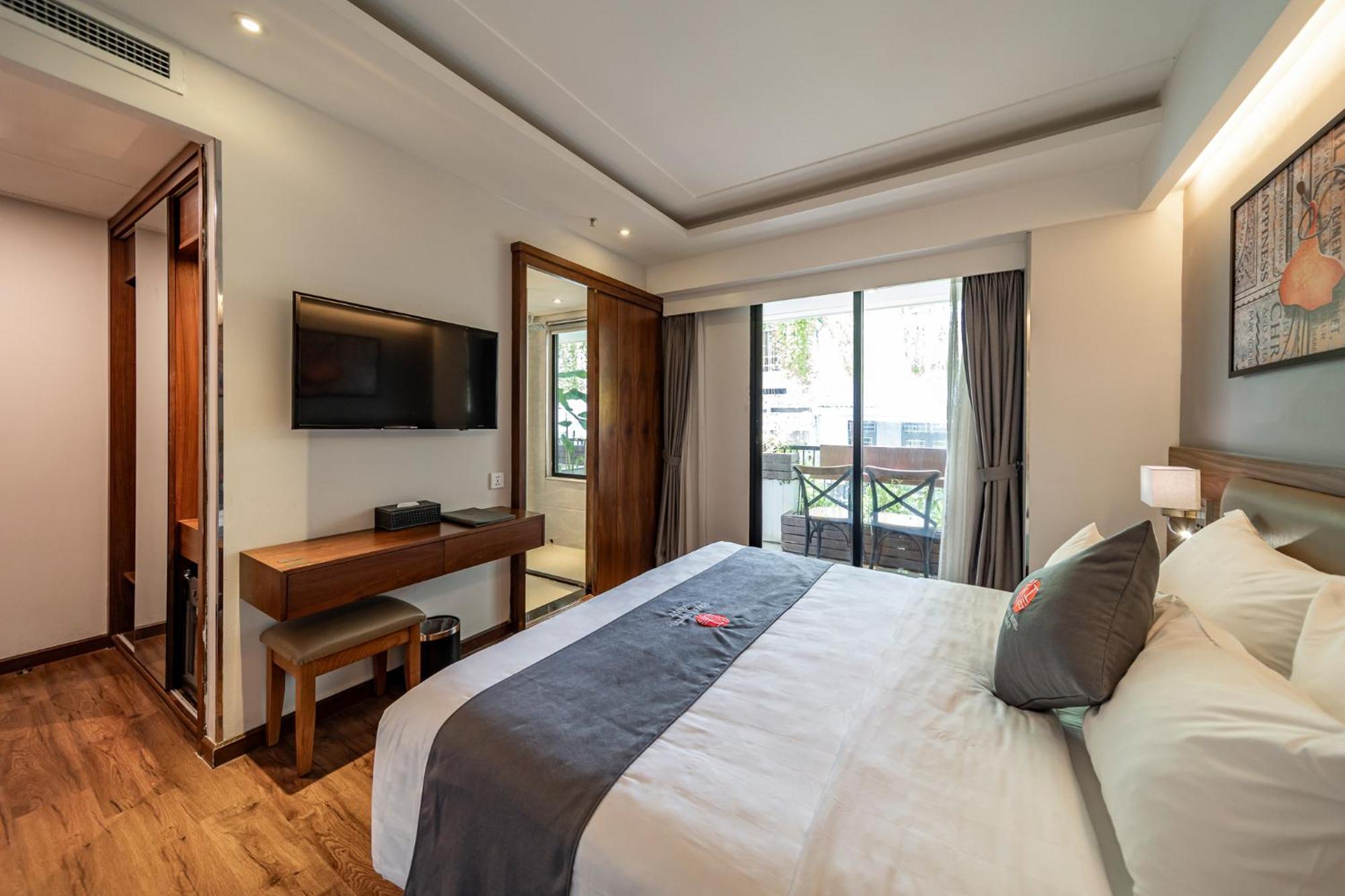 อัพทาวน์ โฮเต็ล Hotel โฮจิมินห์ซิตี้ ภายนอก รูปภาพ
