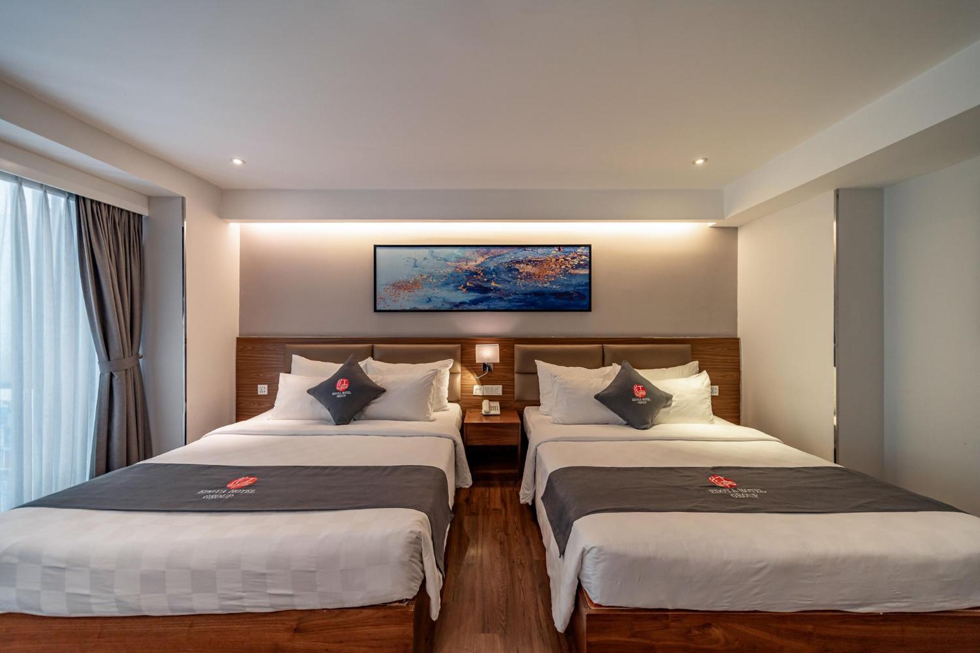 อัพทาวน์ โฮเต็ล Hotel โฮจิมินห์ซิตี้ ภายนอก รูปภาพ